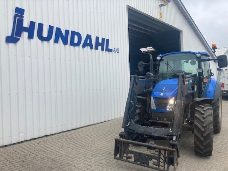 Traktor des Typs New Holland T4.95 DC CAB+, Gebrauchtmaschine in Thisted (Bild 2)