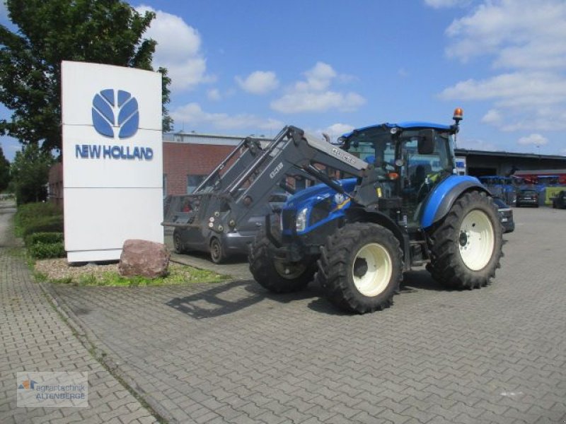 Traktor of the type New Holland T4.95 DualCommand, Gebrauchtmaschine in Altenberge (Picture 2)