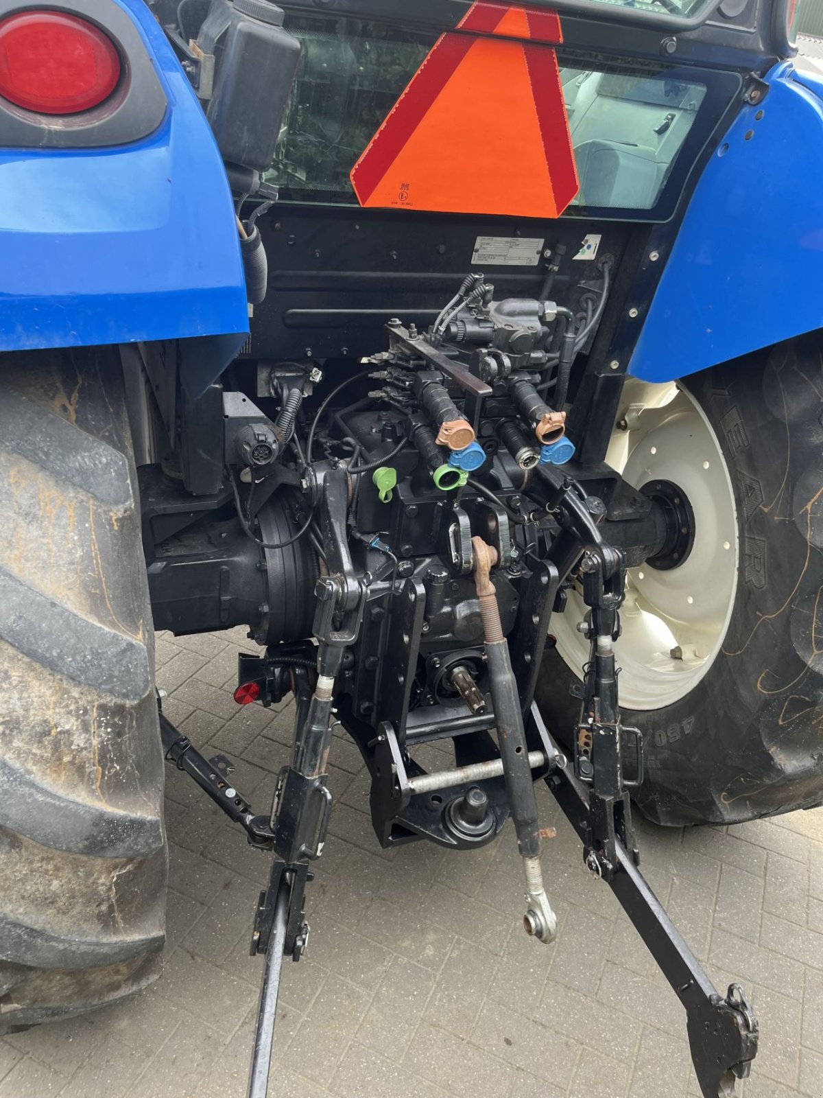 Traktor Türe ait New Holland T4.95, Gebrauchtmaschine içinde Wadenoijen (resim 3)