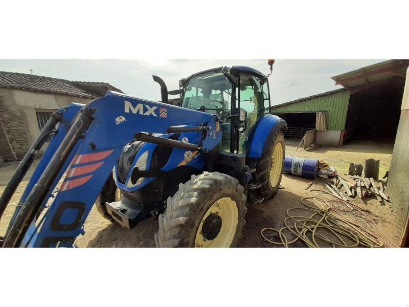 Traktor typu New Holland T5-100EC, Gebrauchtmaschine w ANTIGNY (Zdjęcie 1)