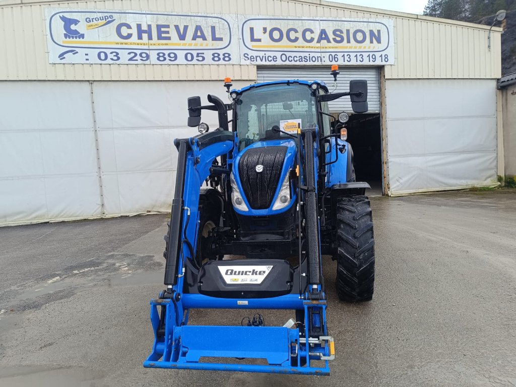 Traktor от тип New Holland T5 110 electro, Gebrauchtmaschine в Lérouville (Снимка 4)