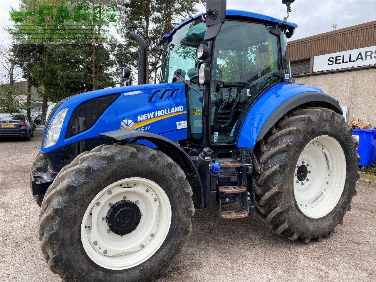 Traktor typu New Holland T5 120, Gebrauchtmaschine v FORRES (Obrázek 1)