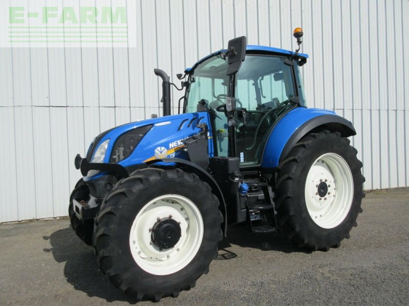 Traktor от тип New Holland t5-120, Gebrauchtmaschine в PLOUIGNEAU (Снимка 1)