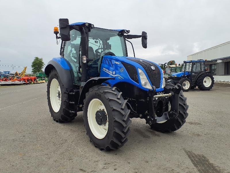 Traktor del tipo New Holland T5-130AC, Gebrauchtmaschine en ANTIGNY (Imagen 2)