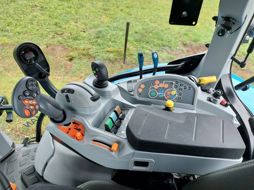 Traktor Türe ait New Holland T5 140 DC, Neumaschine içinde Wierden (resim 3)