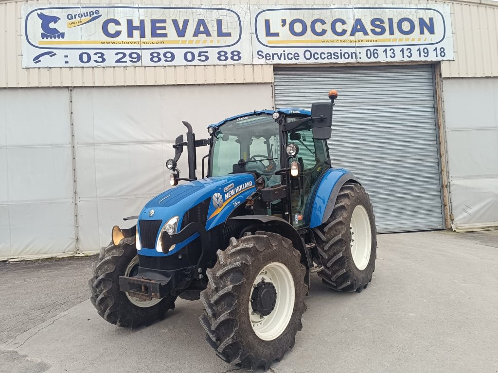 Traktor of the type New Holland T5,95 DC, Gebrauchtmaschine in Lérouville (Picture 3)