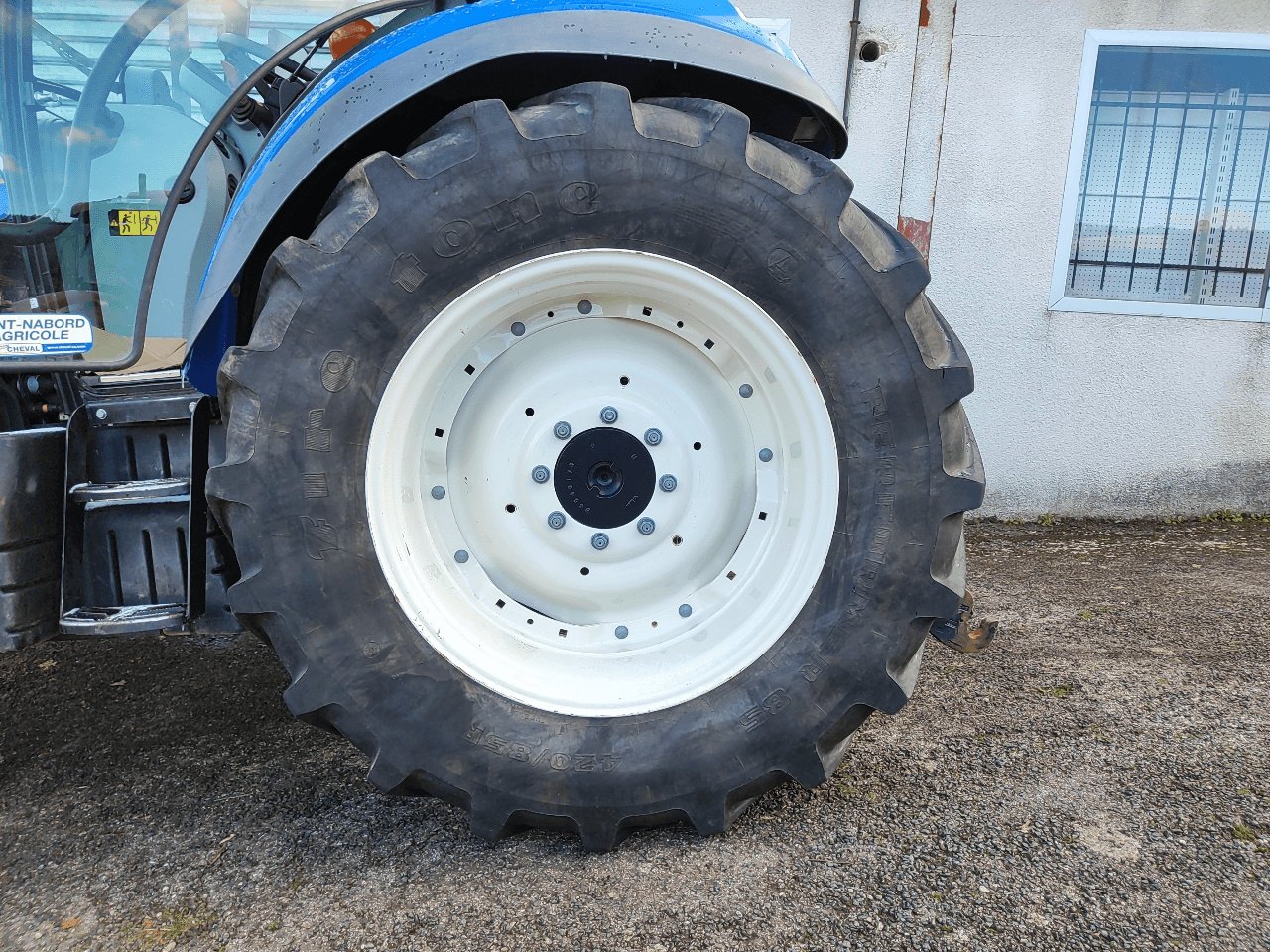 Traktor of the type New Holland T5,95 DC, Gebrauchtmaschine in Saint-Nabord (Picture 11)