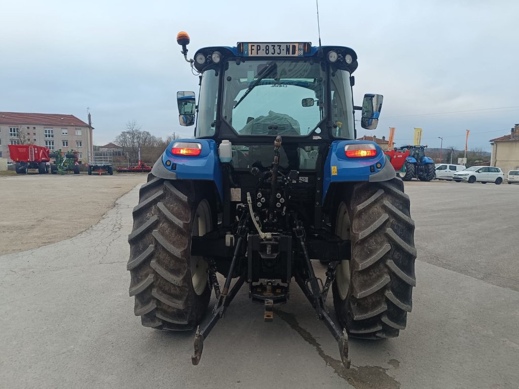 Traktor of the type New Holland T5,95 DC, Gebrauchtmaschine in Lérouville (Picture 9)