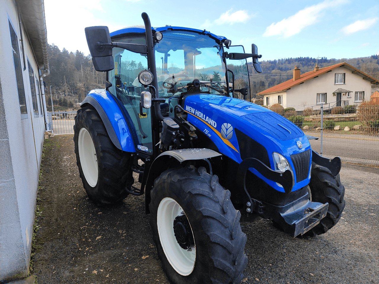 Traktor Türe ait New Holland T5,95 DC, Gebrauchtmaschine içinde Chauvoncourt (resim 2)