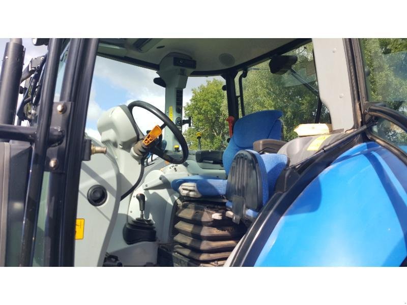 Traktor a típus New Holland T5-95, Gebrauchtmaschine ekkor: CHAUMONT (Kép 3)