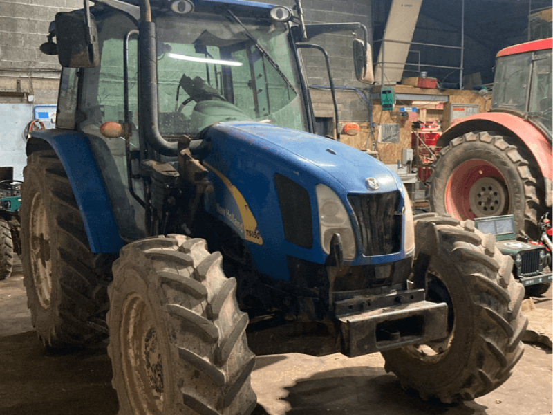 Traktor Türe ait New Holland T5050 DUAL COMMAND, Gebrauchtmaschine içinde TREMEUR (resim 1)