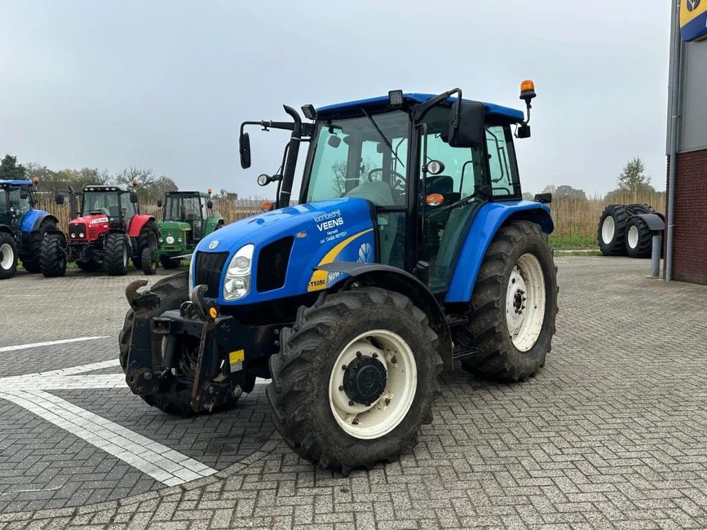 Traktor типа New Holland T5050 Hi-Lo Powershuttle, Gebrauchtmaschine в BENNEKOM (Фотография 9)