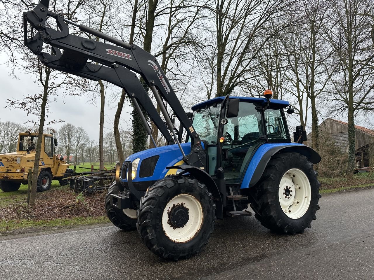 Traktor van het type New Holland T5050, Gebrauchtmaschine in Rossum (Foto 5)