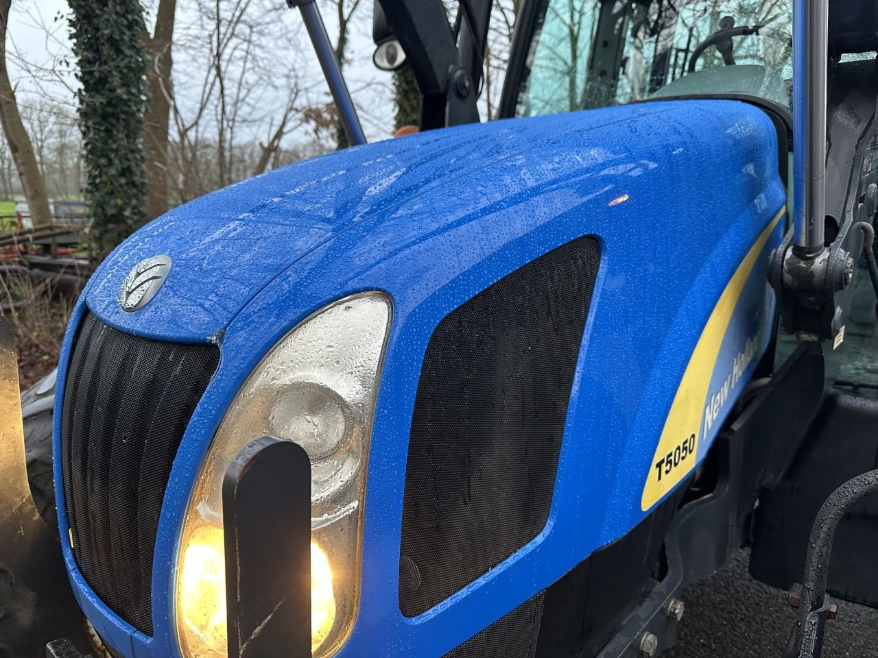 Traktor van het type New Holland T5050, Gebrauchtmaschine in Rossum (Foto 4)