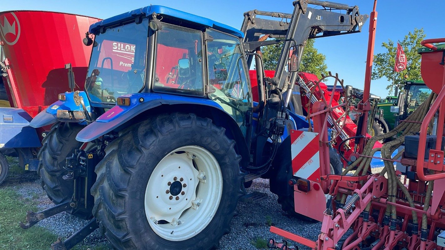 Traktor van het type New Holland T5050, Gebrauchtmaschine in Sittensen (Foto 3)