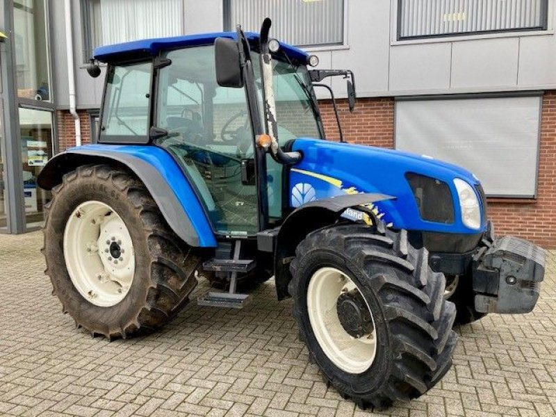 Traktor типа New Holland T5060, Gebrauchtmaschine в Wierden (Фотография 4)