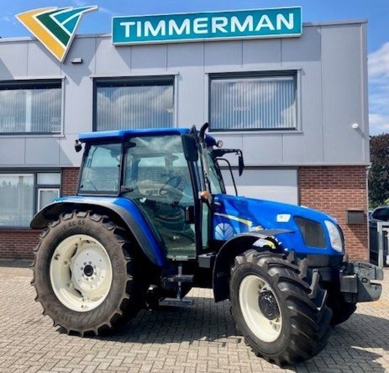 Traktor tipa New Holland T5060, Gebrauchtmaschine u Wierden (Slika 1)