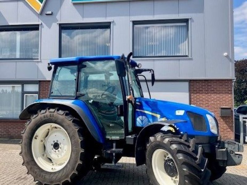 Traktor del tipo New Holland T5060, Gebrauchtmaschine In Wierden (Immagine 1)