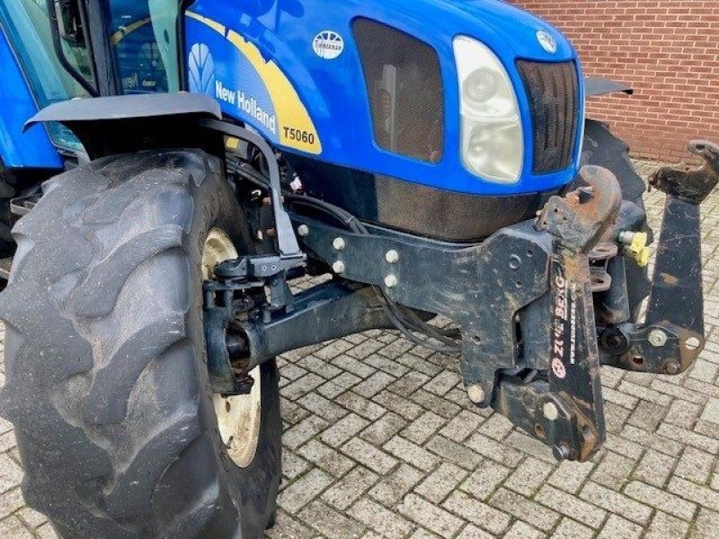 Traktor Türe ait New Holland T5060, Gebrauchtmaschine içinde Wierden (resim 11)