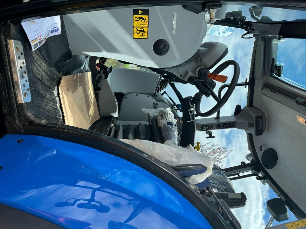 Traktor typu New Holland T5.100 EC, Gebrauchtmaschine w OSTHEIM (Zdjęcie 2)