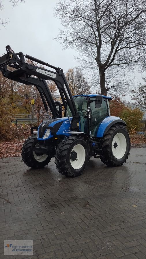 Traktor du type New Holland T5.100 Electro Command, Vorführmaschine en Altenberge (Photo 1)