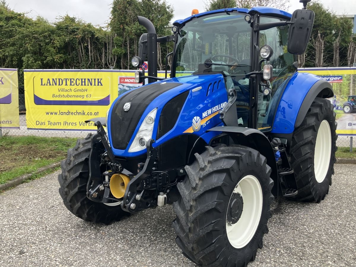 Traktor du type New Holland T5.100 Electro Command, Gebrauchtmaschine en Villach (Photo 2)