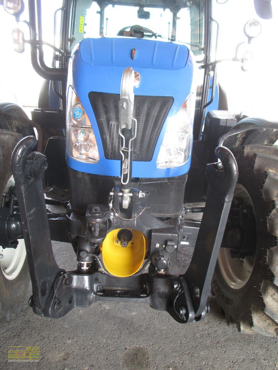 Traktor типа New Holland T5.100 Powershuttle, Gebrauchtmaschine в Eferding (Фотография 3)