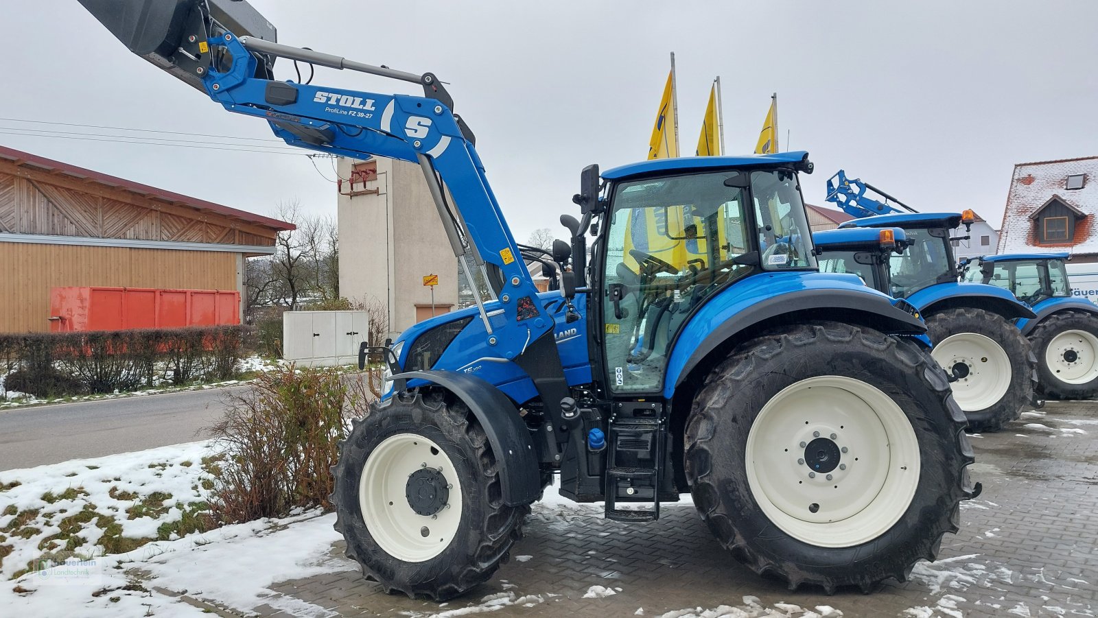 Traktor del tipo New Holland T5.100, Neumaschine en Buch am Wald (Imagen 1)