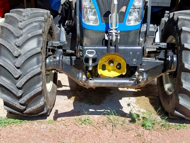 Traktor van het type New Holland T5.100, Gebrauchtmaschine in Kleines Wiesental (Foto 1)