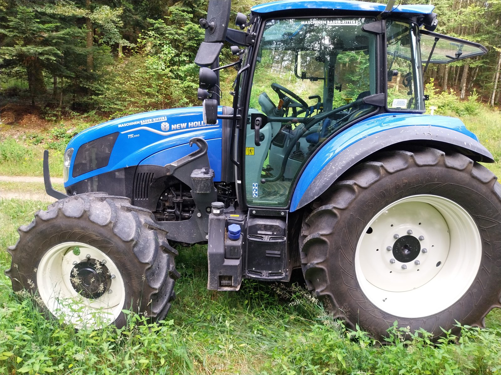 Traktor типа New Holland T5.100, Gebrauchtmaschine в Kleines Wiesental (Фотография 2)