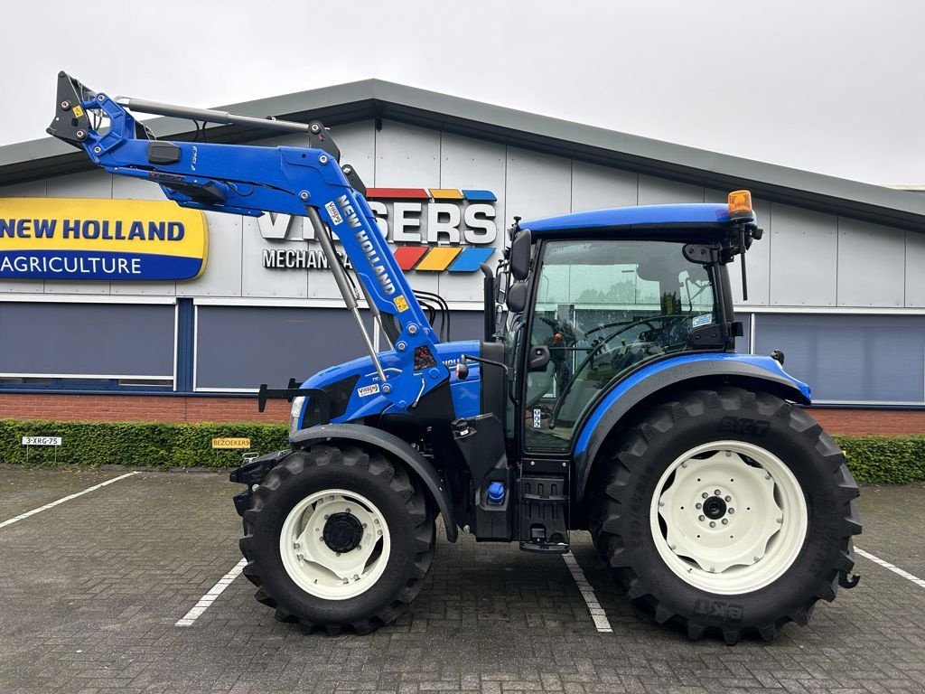 Traktor Türe ait New Holland T5.100S power shuttle, Neumaschine içinde Bladel (resim 2)