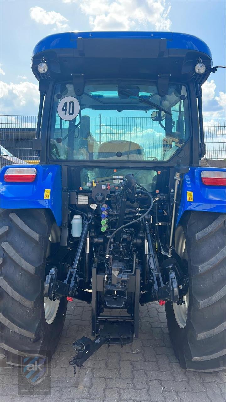 Traktor Türe ait New Holland T5.100S, Neumaschine içinde Mörstadt (resim 3)