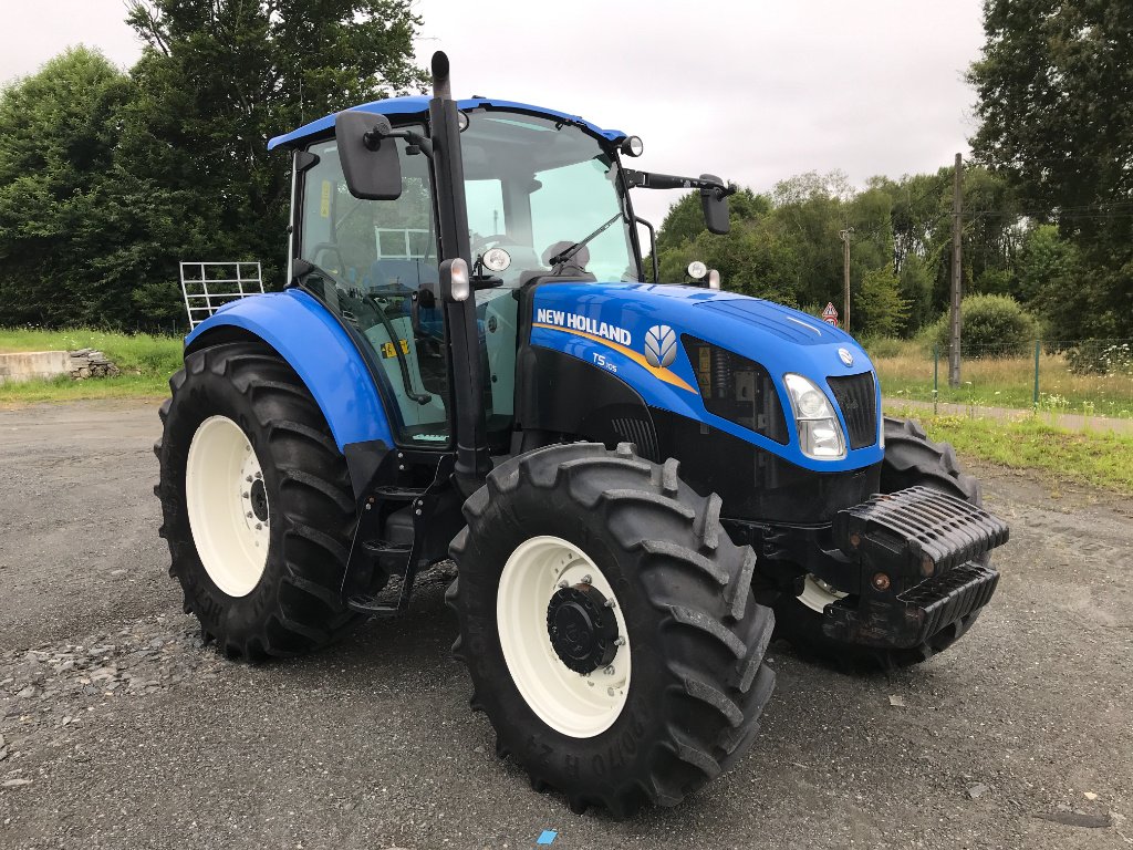 Traktor typu New Holland T5.105 DUAL COMMAND, Gebrauchtmaschine v UZERCHE (Obrázek 2)