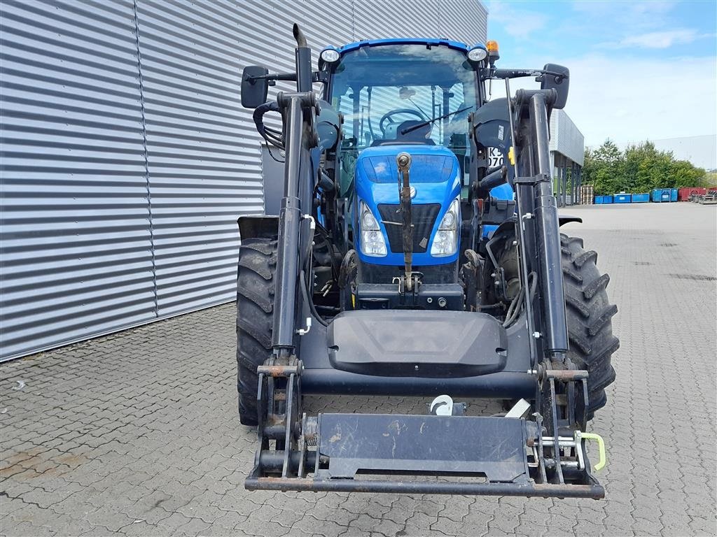 Traktor del tipo New Holland T5.105 med frontlæsser, Gebrauchtmaschine en Horsens (Imagen 3)