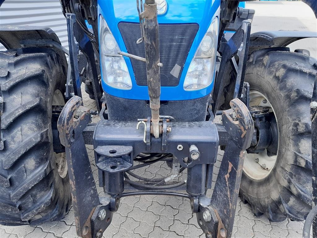 Traktor van het type New Holland T5.105 med frontlæsser, Gebrauchtmaschine in Horsens (Foto 3)