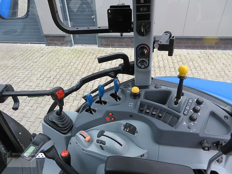 Traktor del tipo New Holland T5.105 mit Industriefrontlader, Druckluftanlage, Klimaanlage, Gebrauchtmaschine en Meppen (Imagen 14)