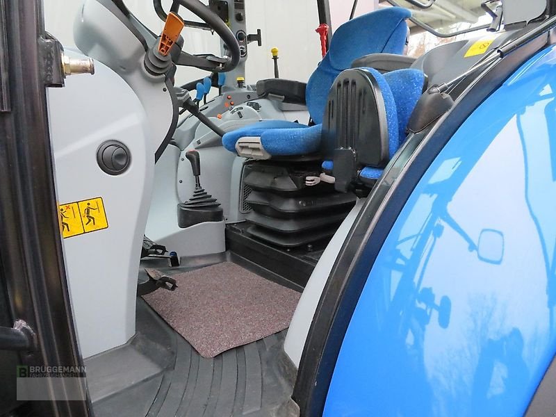 Traktor del tipo New Holland T5.105 mit Industriefrontlader, Druckluftanlage, Klimaanlage, Gebrauchtmaschine en Meppen (Imagen 11)