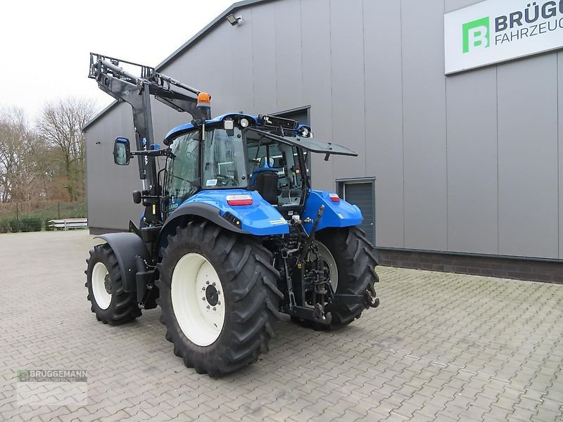 Traktor del tipo New Holland T5.105 mit Industriefrontlader, Druckluftanlage, Klimaanlage, Gebrauchtmaschine en Meppen (Imagen 2)