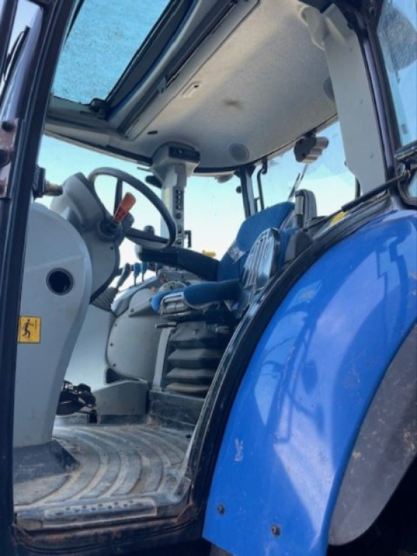 Traktor del tipo New Holland T5.105, Gebrauchtmaschine In CASTRES (Immagine 3)