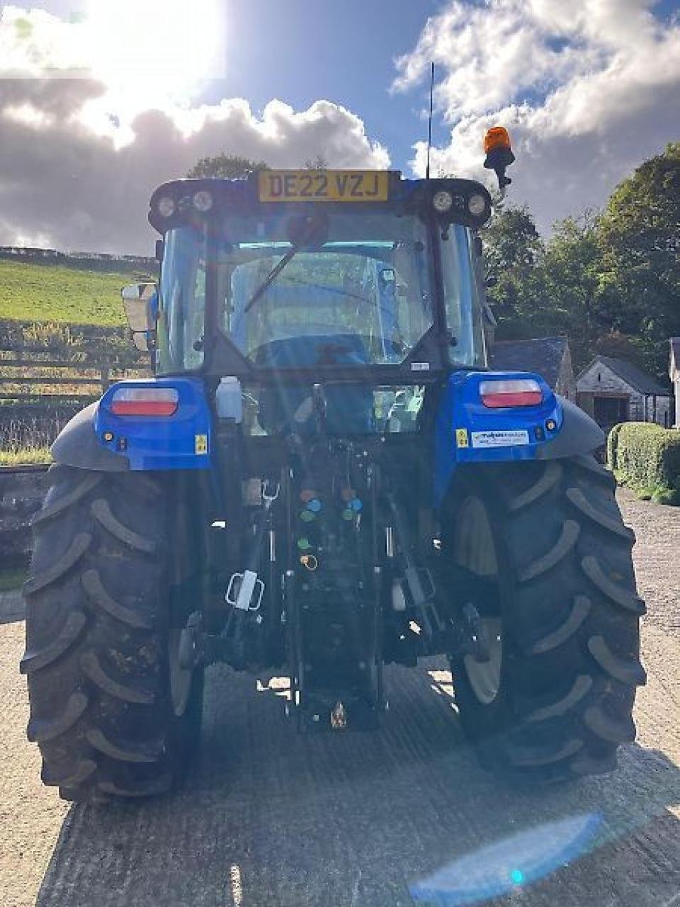 Traktor of the type New Holland t5.105, Gebrauchtmaschine in SHREWSBURRY (Picture 4)