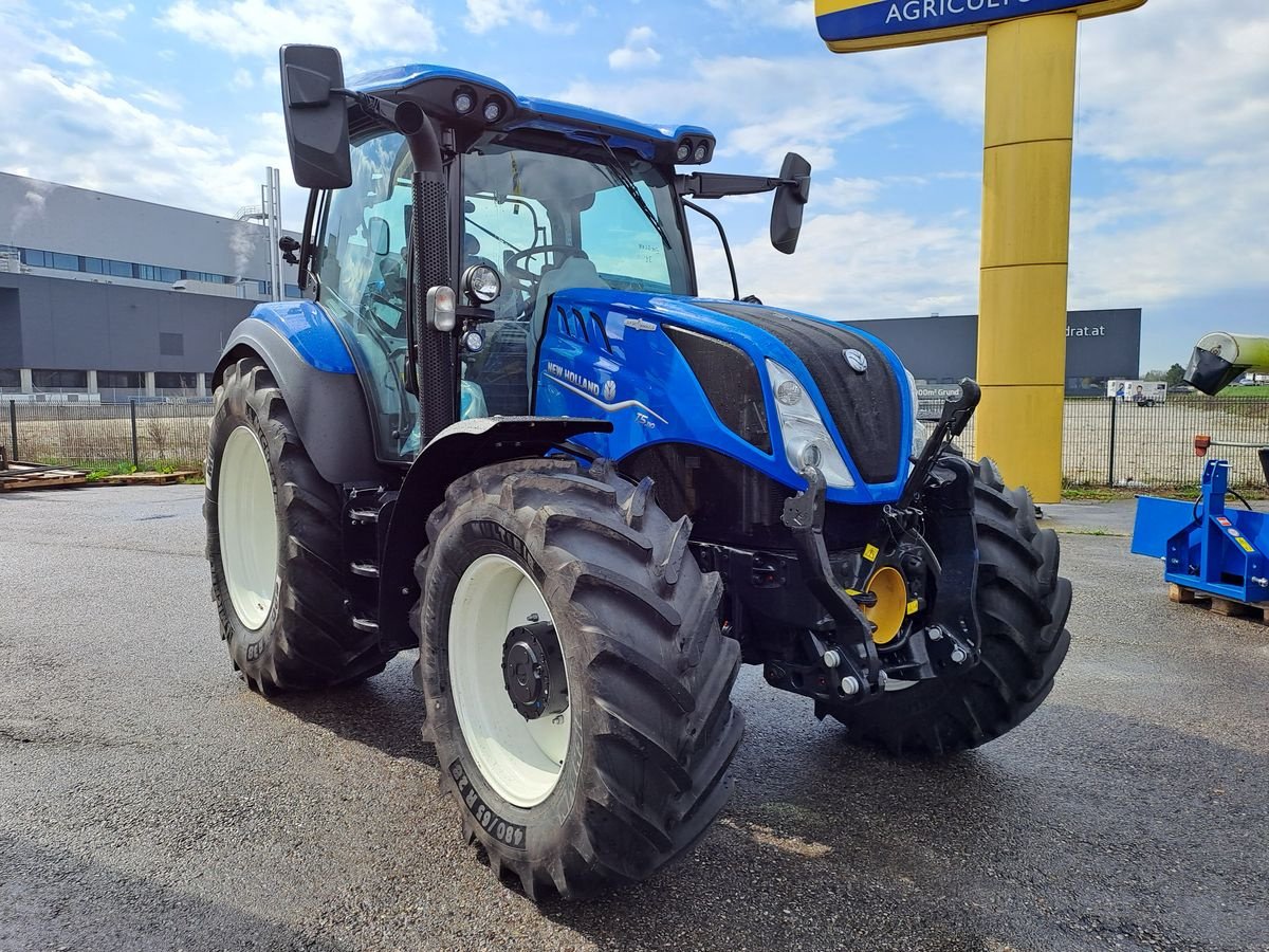 Traktor типа New Holland T5.110 AC (Stage V), Neumaschine в Burgkirchen (Фотография 9)