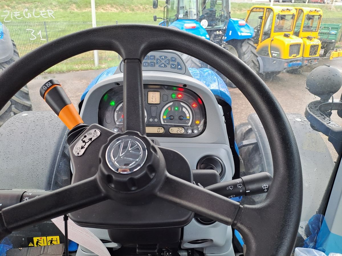 Traktor typu New Holland T5.110 AC (Stage V), Neumaschine v Burgkirchen (Obrázok 4)