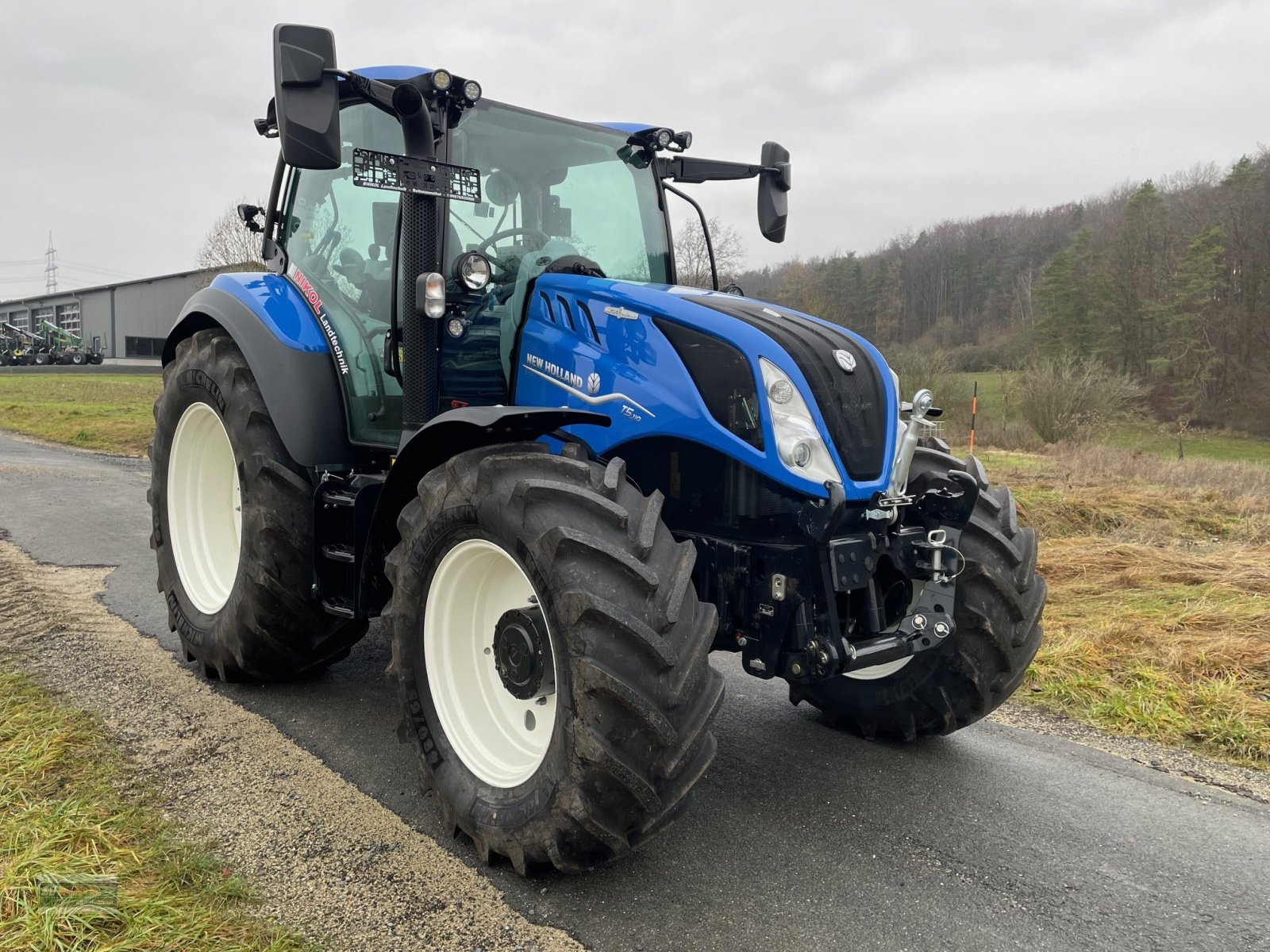 Traktor van het type New Holland T5.110 AutoCommand, Gebrauchtmaschine in Lichtenfels (Foto 7)