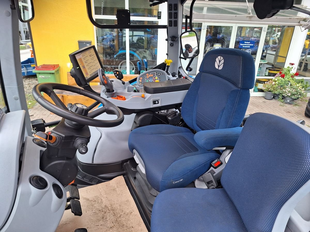 Traktor del tipo New Holland T5.110 DC/AC, Gebrauchtmaschine en Burgkirchen (Imagen 4)