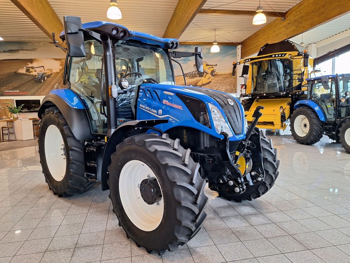 Traktor του τύπου New Holland T5.110 DC (Stage V), Neumaschine σε Burgkirchen (Φωτογραφία 7)