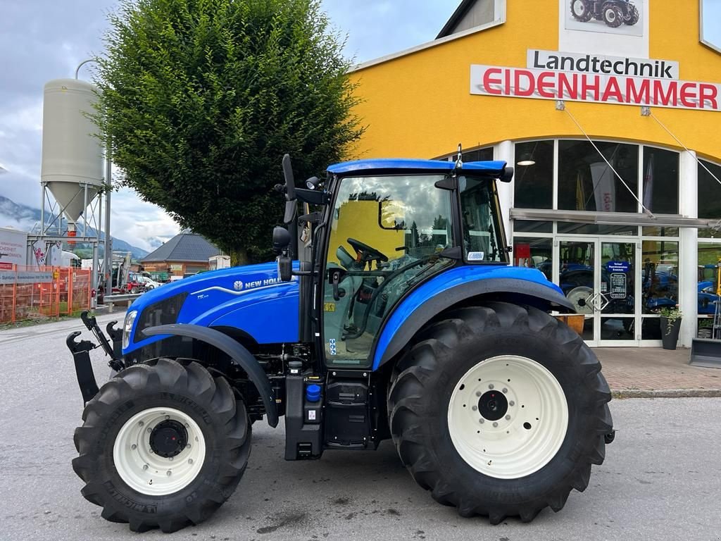 Traktor του τύπου New Holland T5.110 Dual Command, Neumaschine σε Burgkirchen (Φωτογραφία 6)