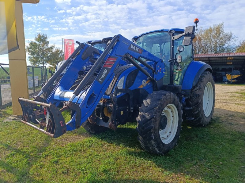 Traktor van het type New Holland T5.110 EC, Gebrauchtmaschine in LIMEY-REMENAUVILLE (Foto 1)