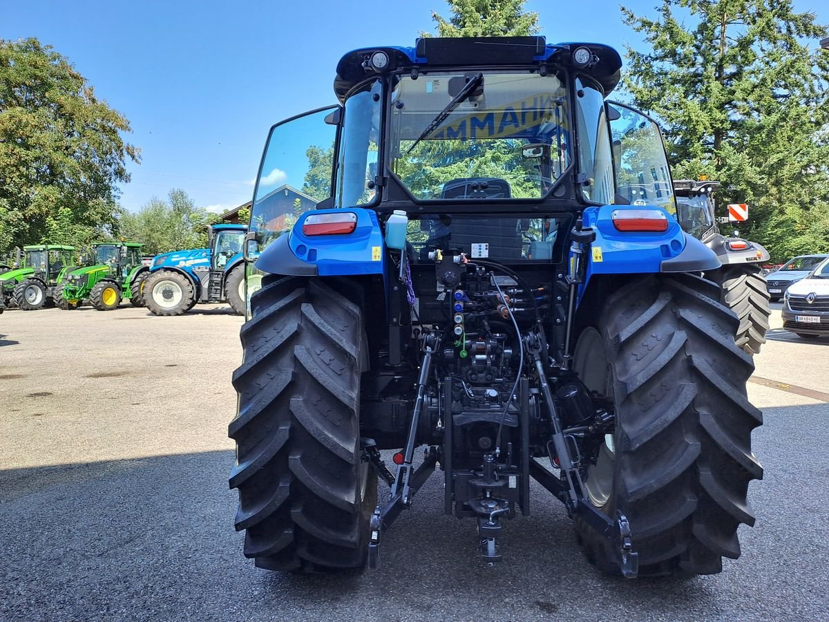 Traktor типа New Holland T5.110 Powershuttle, Vorführmaschine в Burgkirchen (Фотография 15)