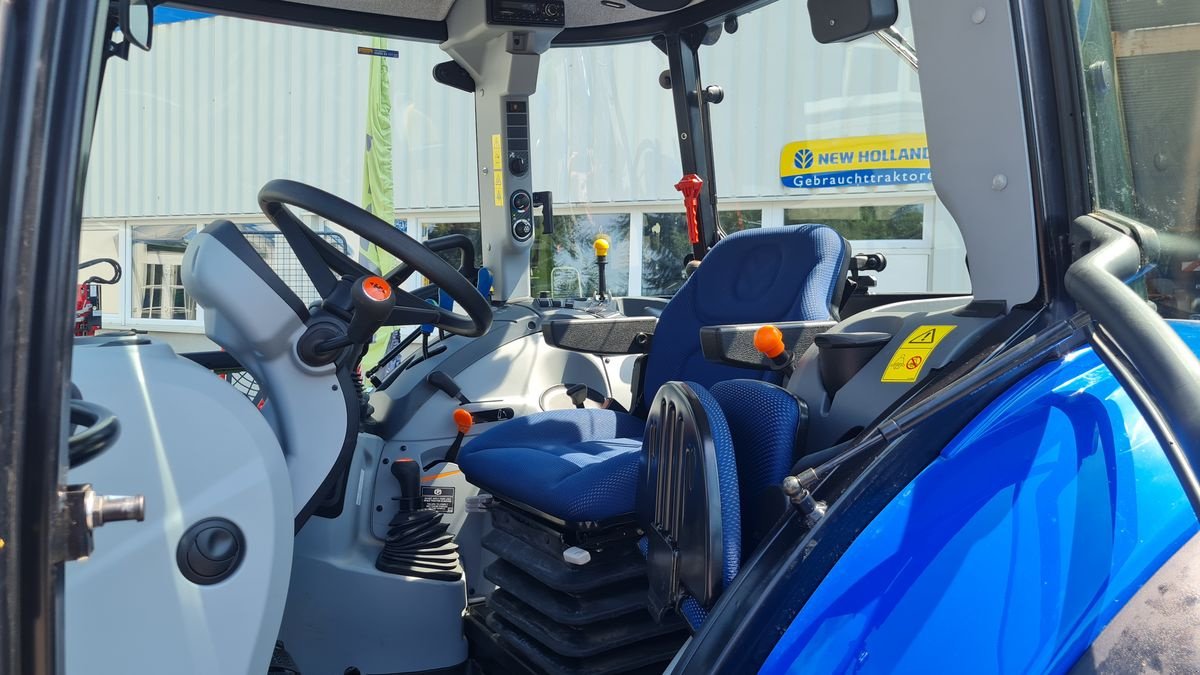 Traktor του τύπου New Holland T5.110, Vorführmaschine σε Burgkirchen (Φωτογραφία 8)