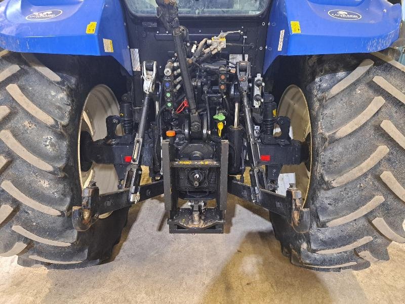 Traktor Türe ait New Holland T5.110, Gebrauchtmaschine içinde SAINT GENEST D'AMBIERE (resim 7)